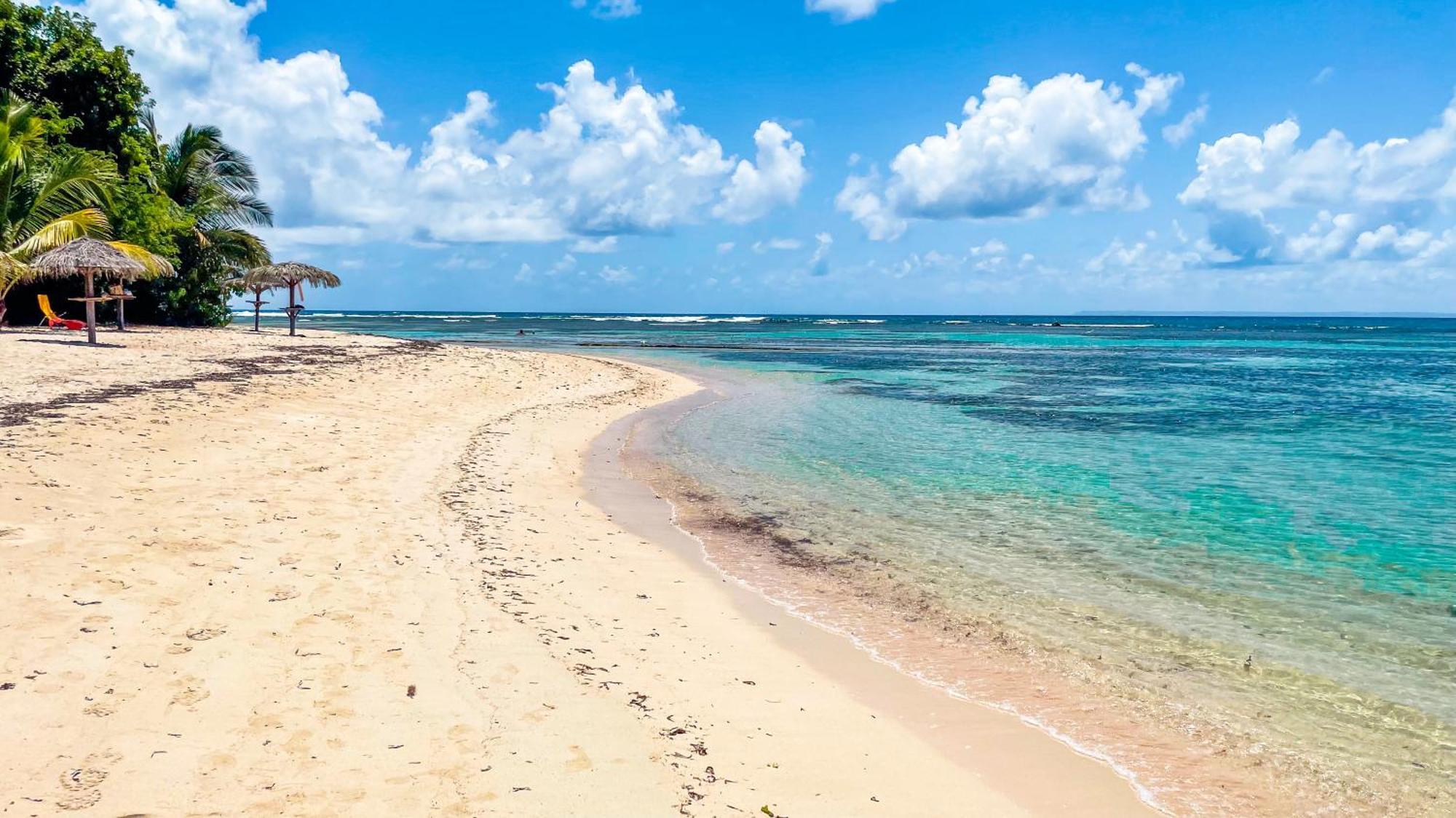 Anse Des Rochers Saint-Francois  Luaran gambar